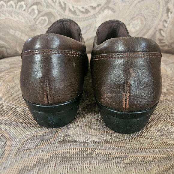 CLARKS Collection Soft Cushion Everyday CODA Sz 8.5M Brown Leather Flat Shoe - Picture 9 of 11